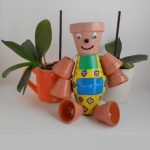 Atelier Printemps : Personnage en pot terre cuite