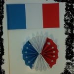 Atelier rosace et drapeau français