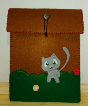 Atelier étui de tablette en feutrine