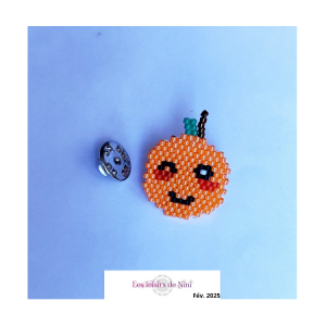 Pin's orange kawaï